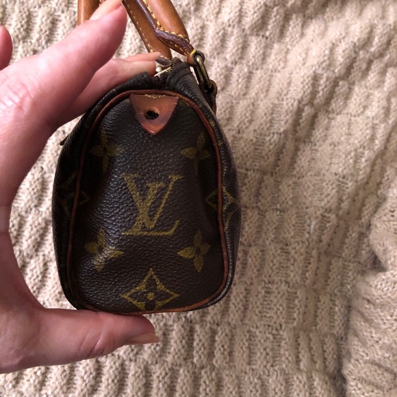 Louis Vuitton Mini Speedy - Picture 7 of 14
